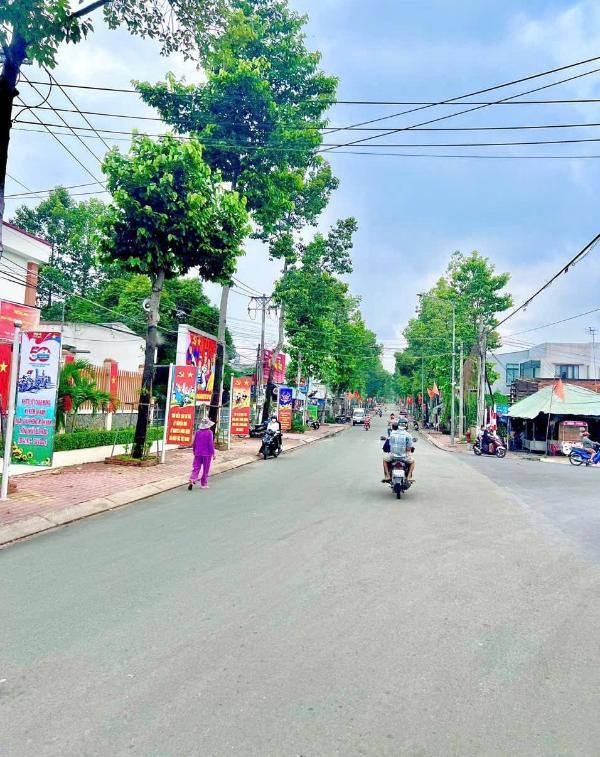 Chỉ 1,7 🏘️ tỷ sở hữu 135m² đất khu dân cư hiện hữu sổ riêng