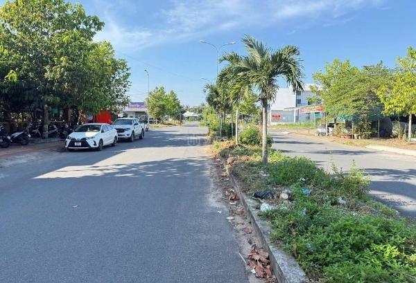 Chủ cần bán Đất nền Dự án 100m²