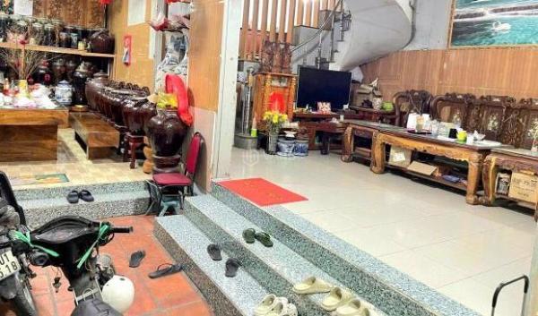 Bán nhà 2 Tầng 104m² Dĩ An,SHR 💥 đường xe hơi thông,gần Ngã 3 Ông Xã