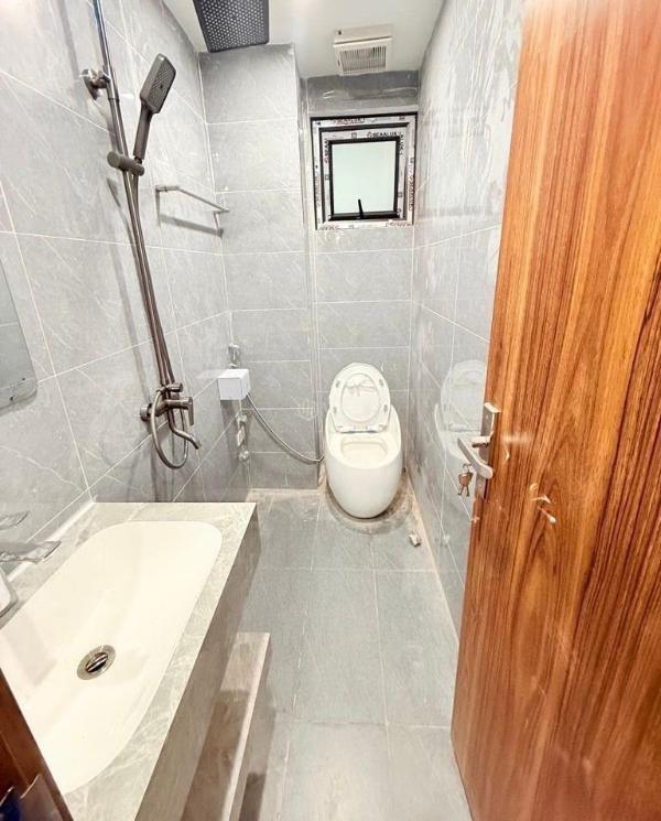 🏡 30m ra mặt phố giải phóng - 5 tầng thang 🔥 máy chạy vù vù - không qh - tương la