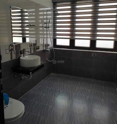 Cho thuê nhà mặt đường Đặng Cương , An 🏬 Dương . Kinh doanh , văn phòng kèm ở