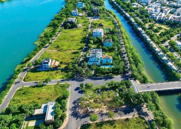 <mark style="background-color: transparent; font-weight: 400; ">Bán đất biệt thự mt nguyễn quang chung - hòa xuân - 🔥 gần sông mát mẻ</mark>