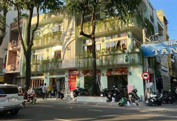 <mark style="background-color: transparent; font-weight: 400; ">Cần bán Nhà mặt phố 70m²</mark>