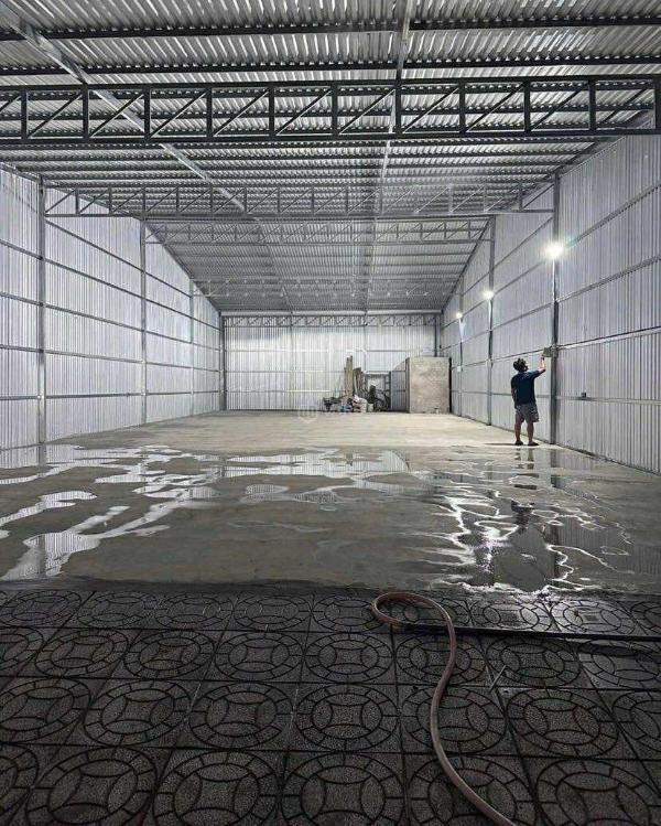 Chủ cho thuê Nhà xưởng, nhà kho 240m²