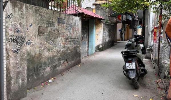 <mark style="background-color: transparent; font-weight: 400; ">124 triệu/m2 nhà Hai Bà Trưng, ngõ 3m, cách 🔥 mặt phố Kim Ngưu 150m</mark>