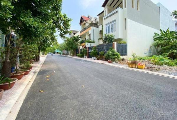 <mark style="background-color: transparent; font-weight: 400; ">Chủ gửi bán lô đất full thổ cư 🔥 giá rẻ 650 triệu ngay kcn mỹ phước, bến cát, shr</mark>