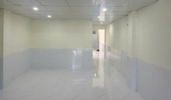 Bán Nhà mặt phố 69m²