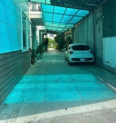 Bán Nhà mặt phố 52m²