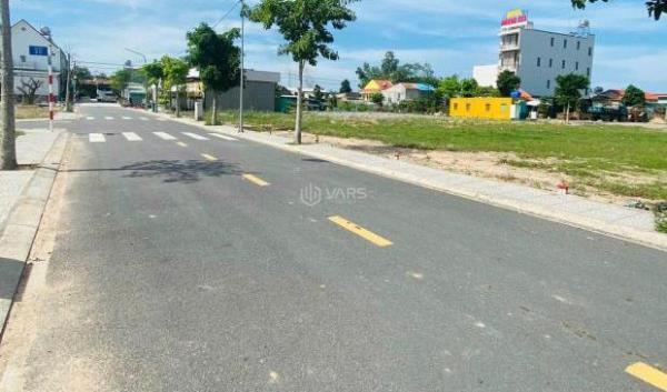 <mark style="background-color: transparent; font-weight: 400; ">Cần bán Đất nền riêng lẻ 100m²</mark>