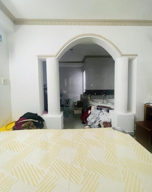 Bán Nhà trong hẻm 40m²