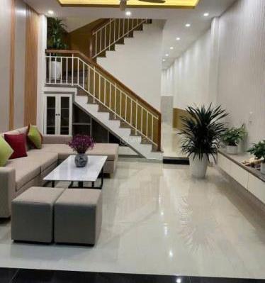 Bán Nhà mặt phố 72m²