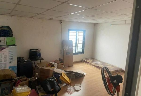 Bán Nhà mặt phố 54m²