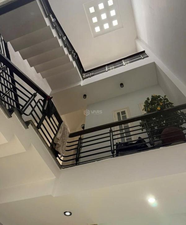 Cần bán nhà 3 tầng mt đỗ huy uyển ngay 🆘 vincom, sơn trà giá 12 tỷ 5