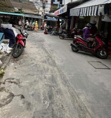Cần bán nhà ngay trung tâm chợ Đồng Nai, Phước 🔥 Hải, thành phố Nha Trang, Khánh Hòa