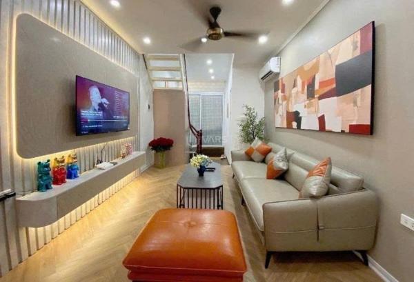 Chủ cần bán Nhà mặt phố 60m²