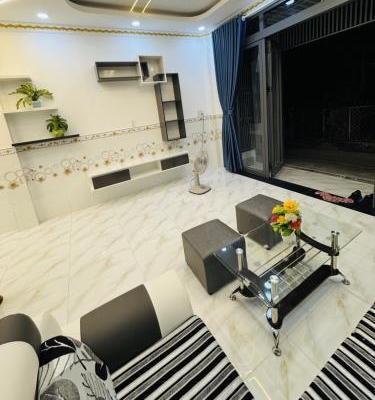 Hàng thơm nhà gần chợ Da Sà, 2 tầng, 5x11M, đường Tỉnh Lộ 10, Hẻm 👍 5M Thông.