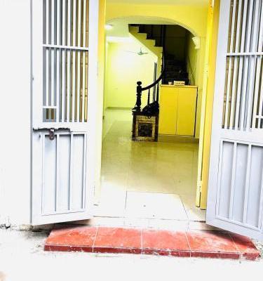 Cho thuê nhà riêng Nguyễn Chí Thanh - quận Đống Đa 30m x 🏡 4T, 5PN3VS giá 12 triệu