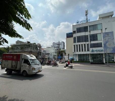 Bán nhà 3 tầng Bùi Văn Thêm, Phú Nhuận – gần công viên Gia Định,hơn 👍 7 tỷ