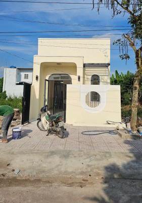 Bán Nhà mặt phố 100m²