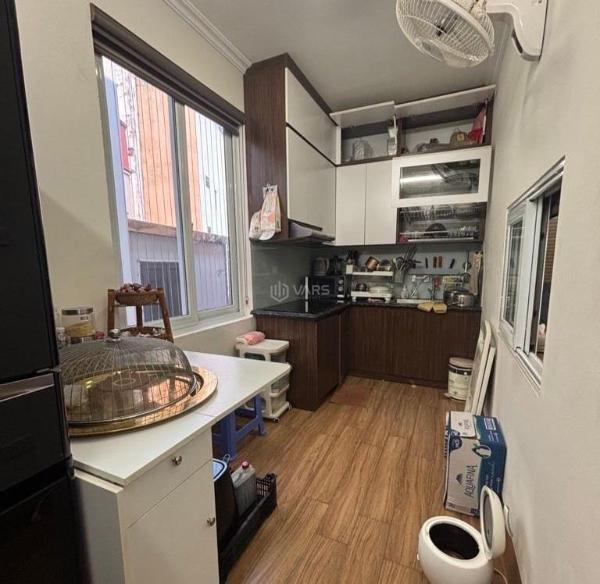 Nhà hiếm trung tâm ba đình - ngay sát mặt đường - về ☘ phố cổ 5 phút