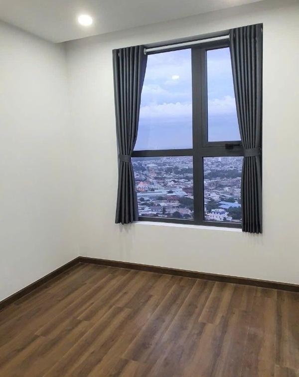 <mark style="background-color: transparent; font-weight: 400; ">Bán 2pn góc sẵn sổ giá 🏣 2t1xx bao hết thu hồi vốn ngay khu phức hợp đhqg tphcm</mark>