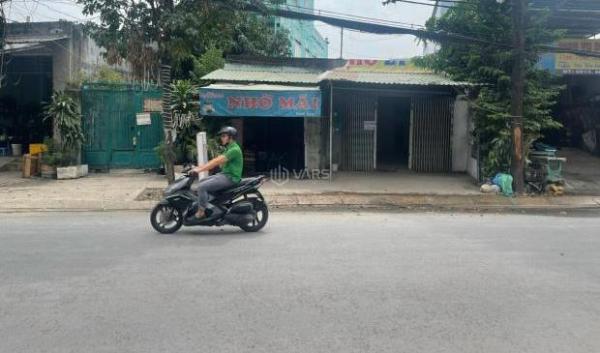 GẤP BÁN GIẢM CHÀO 450TR--MẶT TIỀN KINH DOANH ĐA NGÀNH NGHỀ TỈNH 🆘 LỘ ---180M2-GIÁ:10.5 TỶ (-