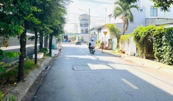 Bán nhà Mặt Tiền đường có 🔥 bề ngang 8m sát đặng Thúc Vịnh Quận 12