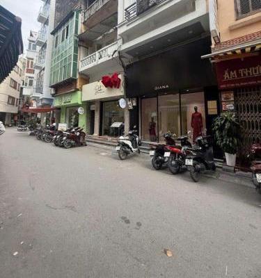 Bán Nhà Mặt Phố Hội 🏣 Vũ, Hoàn Kiếm, Kinh Doanh - 55m2 x 5 Tầng - Sổ riêng vuông - Giá 29 Tỷ