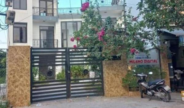 Cần bán Nhà mặt phố 230m²