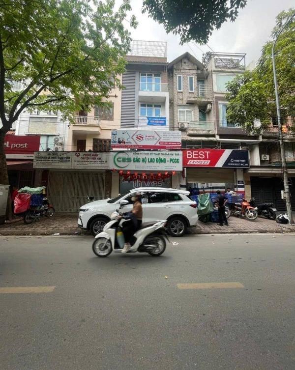 Mặt phố nguyễn trãi 🏤 hà đông chỉ 14 tỷ x -vỉa hè kinh doanh sầm uất oto tải tránh