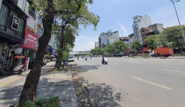 Chủ cần bán Nhà mặt phố 90m²