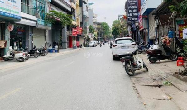 Cần bán Nhà mặt phố 1200m²