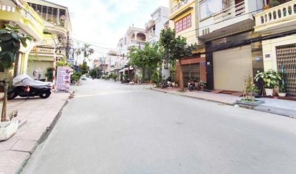 Siêu phẩm 333 Văn Cao - 87m 5 tầng- Thang Máy - 💥 đường 12m - giá 13.2 tỉ cực đỉnh