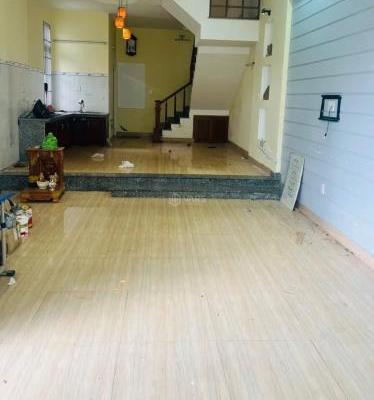 Chủ cần bán Nhà mặt phố 90m²