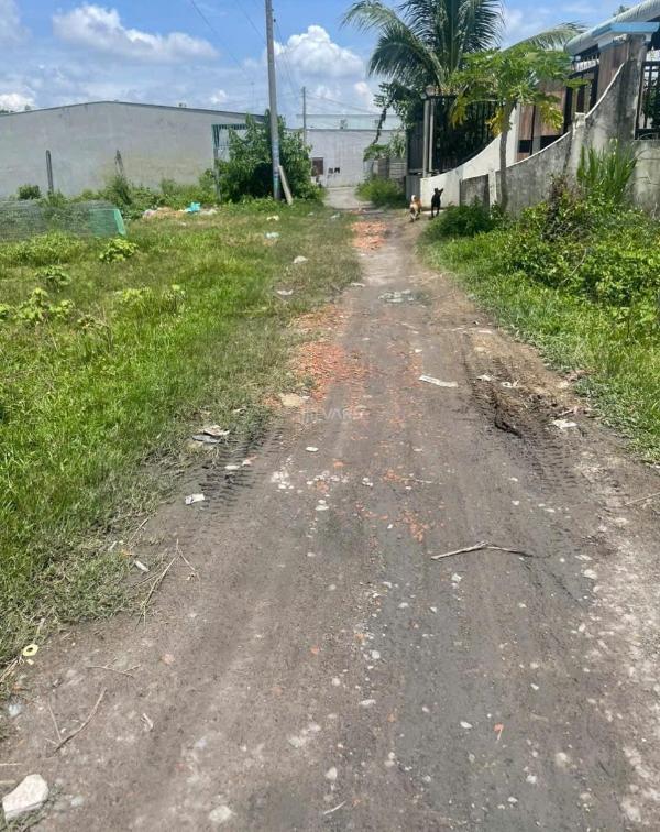 Cần bán gấp nền đất 👍 5x24m, xã hòa khánh đông, đức hòa long an giá 750 triệu.