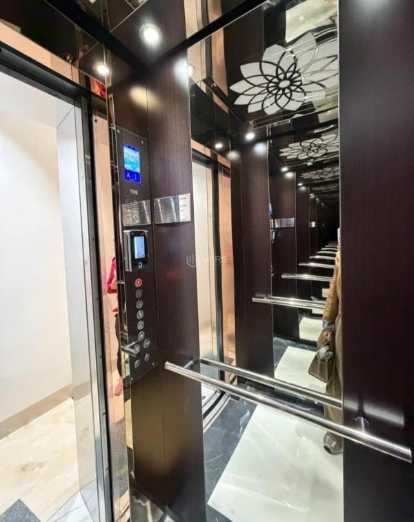 Cần bán Nhà mặt phố 154m²