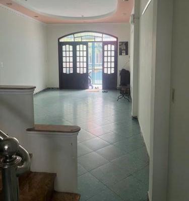 Bán Nhà mặt phố 56m²