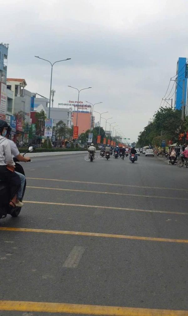 Cần cho thuê Nhà mặt phố 200m²