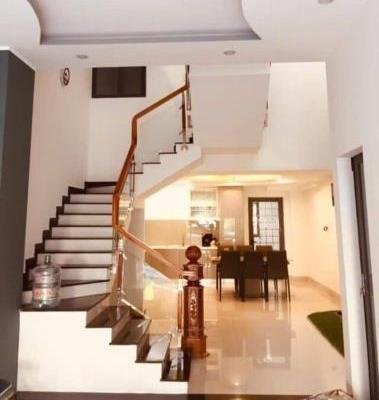 Chủ cần bán Nhà mặt phố 75m²