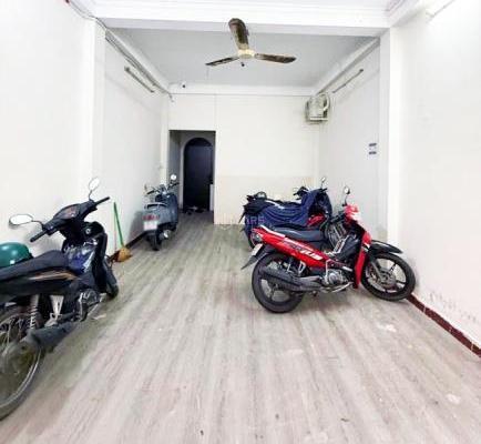 Nhà 4 tầng, Hẻm Xe Hơi 5m, Cách Mạng Tháng 8, Tân Sơn Nhất, 66m2, chỉ 12.9 🌊 tỷ TL