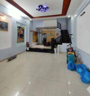 Chủ cần bán Nhà mặt phố 100m²