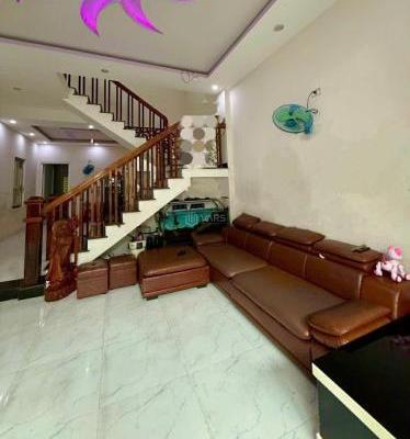 Bán Nhà mặt phố 75m²