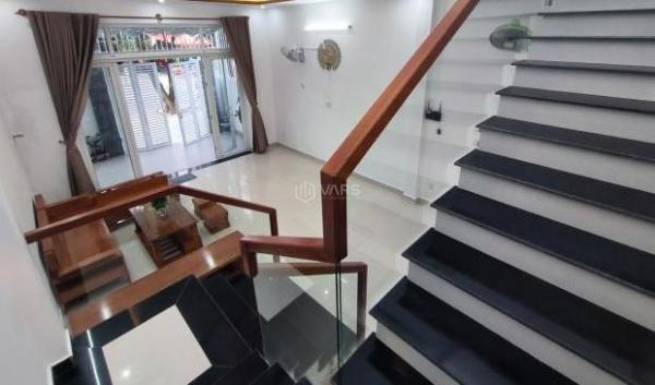 Cần bán Nhà mặt phố 100m²