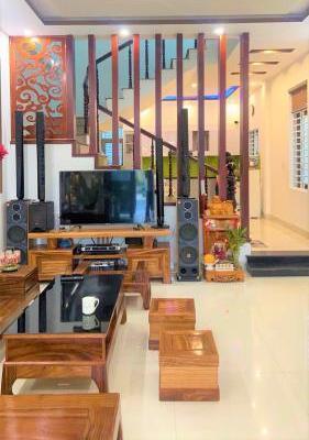 Cần bán Nhà mặt phố 93m²