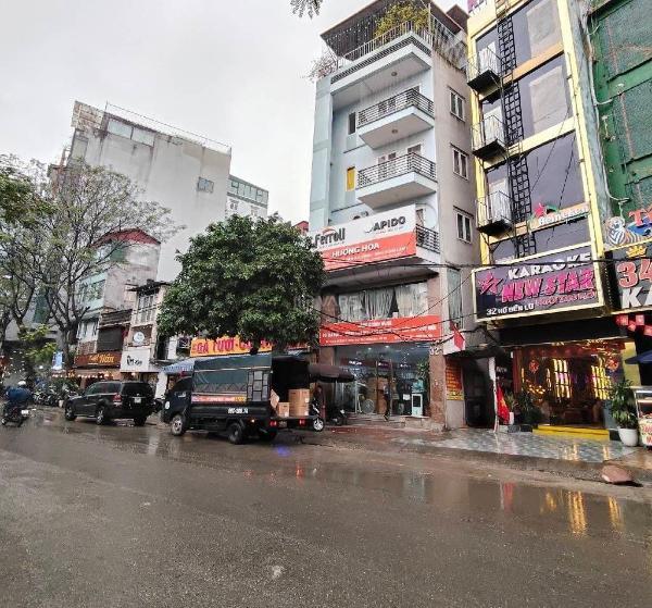 Bán Nhà mặt phố 52m²