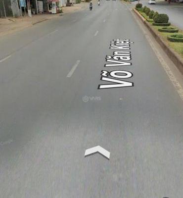 Lô đất mặt tiền kinh doanh Võ Văn Kiệt (QL14) ngay bến 🆘 xe phía nam