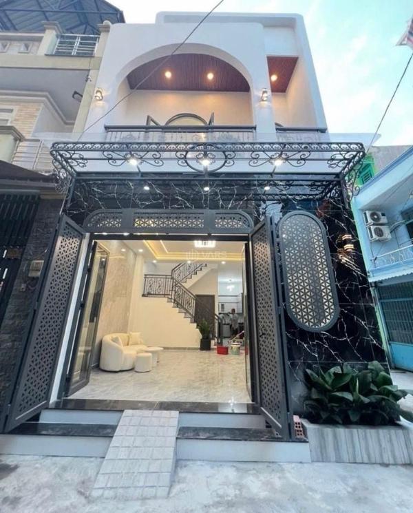 <mark style="background-color: transparent; font-weight: 400; ">Bán Nhà trong hẻm 64m²</mark>