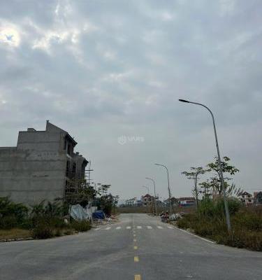 <mark style="background-color: transparent; font-weight: 400; ">Bán Đất nền riêng lẻ 103m²</mark>