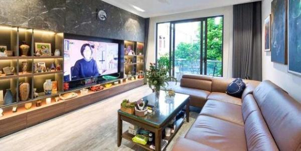 <mark style="background-color: transparent; font-weight: 400; ">Bán Nhà mặt phố 60m²</mark>