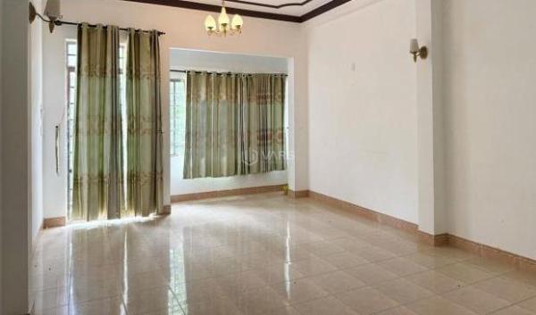 Bán Nhà mặt phố 92m²